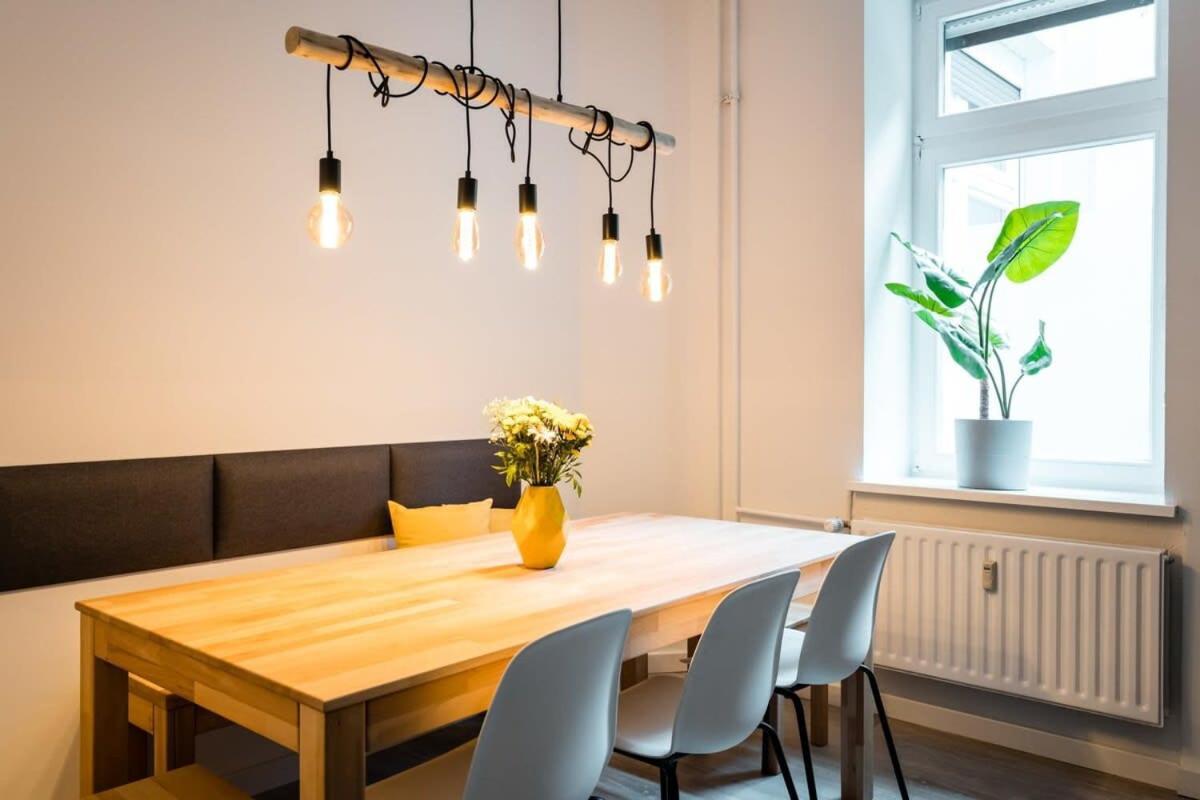 Apartment Spacious 3br Ac Self Check-in Street Parking *